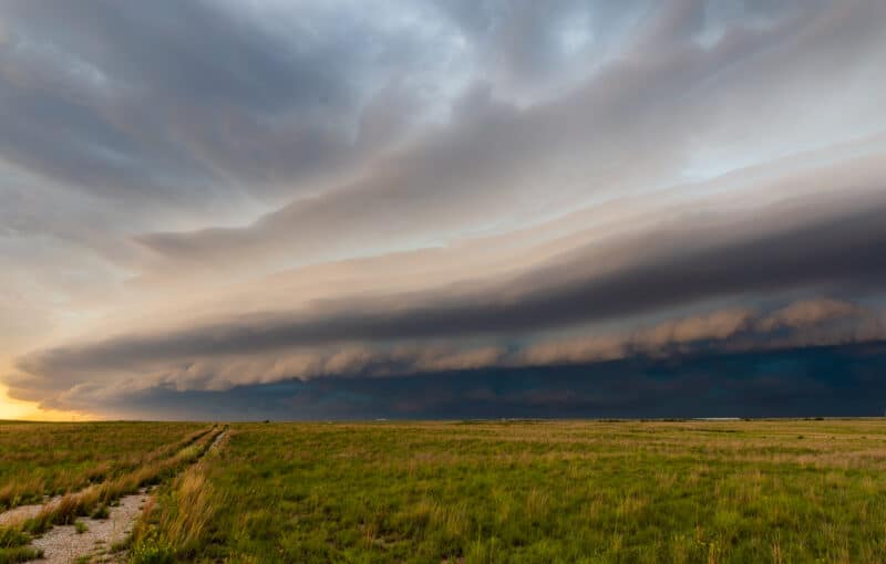 Photogenic shelf cloud south of Laverne, Oklahoma