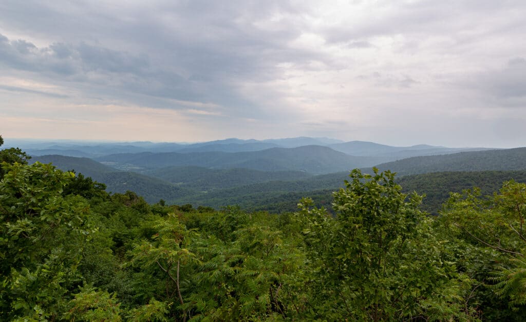 Range View Overlook on Skyline Drive Shanendoah National Park