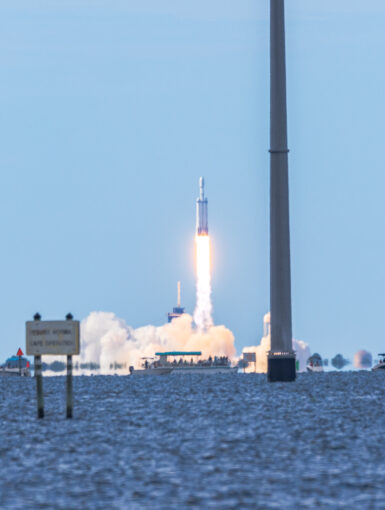 Falcon Heavy liftoff from LC39A at Kennedy Space Center